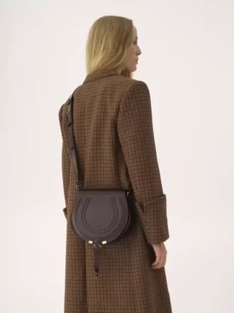 marcie saddle bag in shiny leather 2 330x440 - Marcie saddle bag in shiny leather