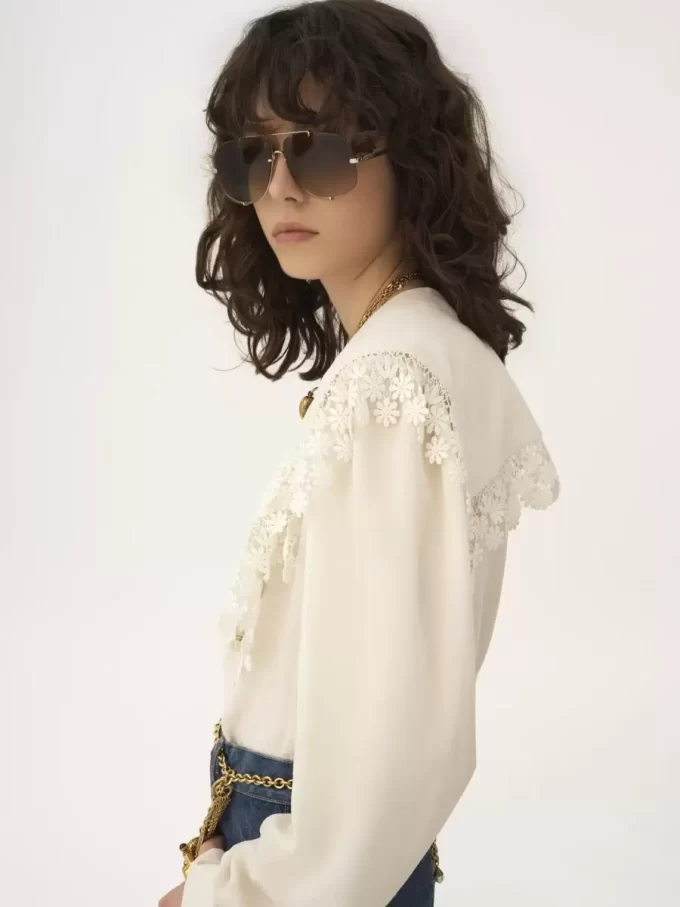 Maxi-collar blouse in silk jacquard & lace Maxi-collar blouse in silk jacquard & lace