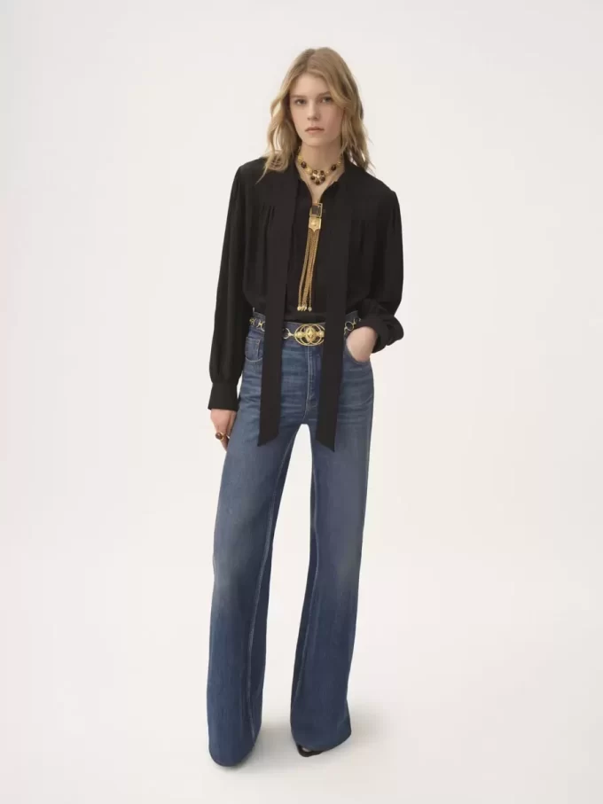 Maxi gathered lavallière blouse in crêpe de chine Maxi gathered lavallière blouse in crêpe de chine