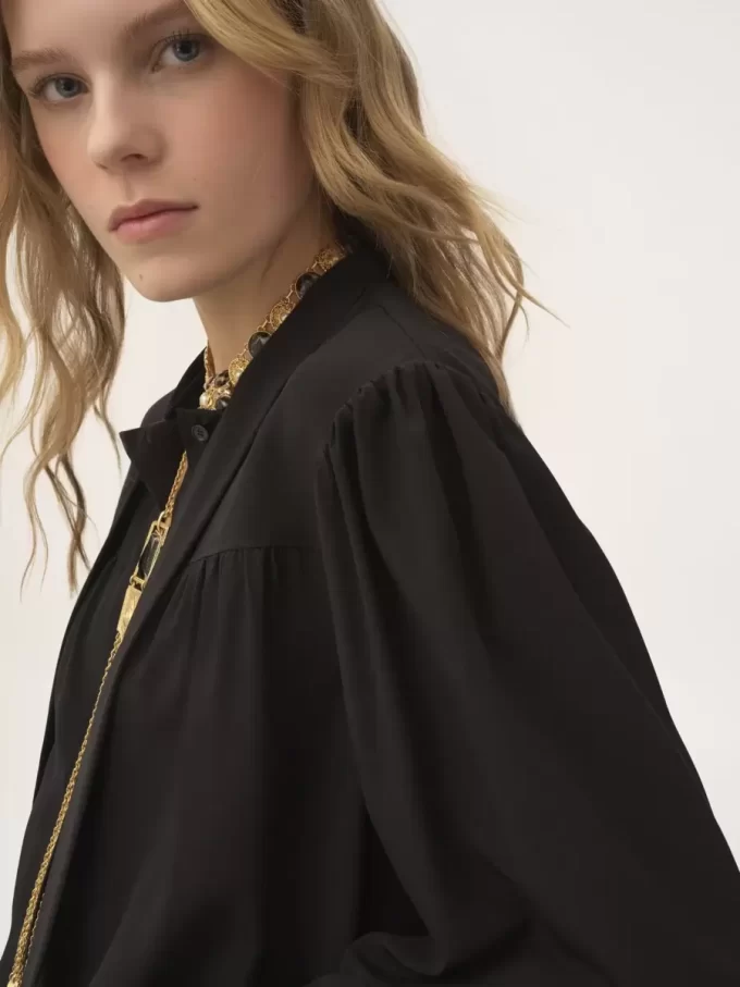 Maxi gathered lavallière blouse in crêpe de chine Maxi gathered lavallière blouse in crêpe de chine