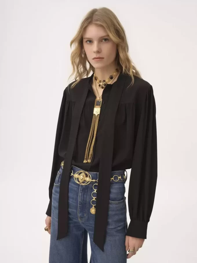 Maxi gathered lavallière blouse in crêpe de chine Maxi gathered lavallière blouse in crêpe de chine