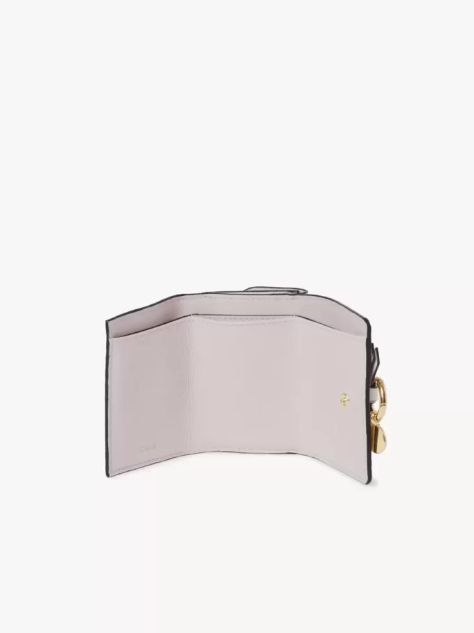 Mini Alphabet tri-fold in grained leather Mini Alphabet tri-fold in grained leather