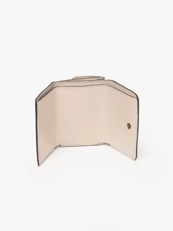 Mini Chloé Iconic tri-fold in shiny leather