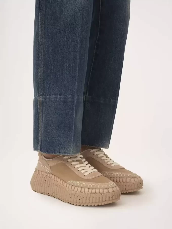 Nama sneaker Nama sneaker