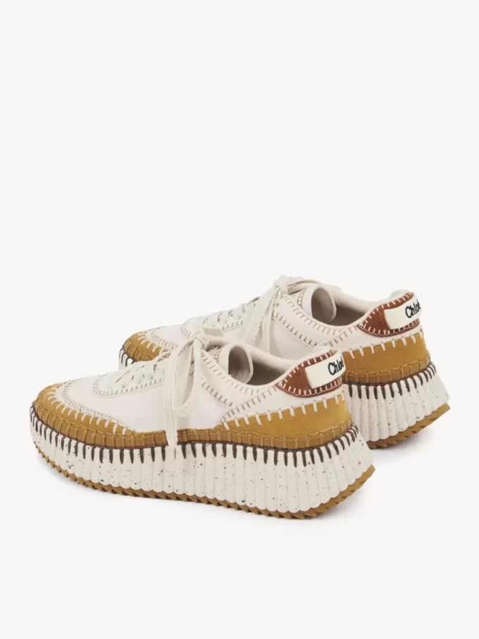 Nama sneaker Nama sneaker