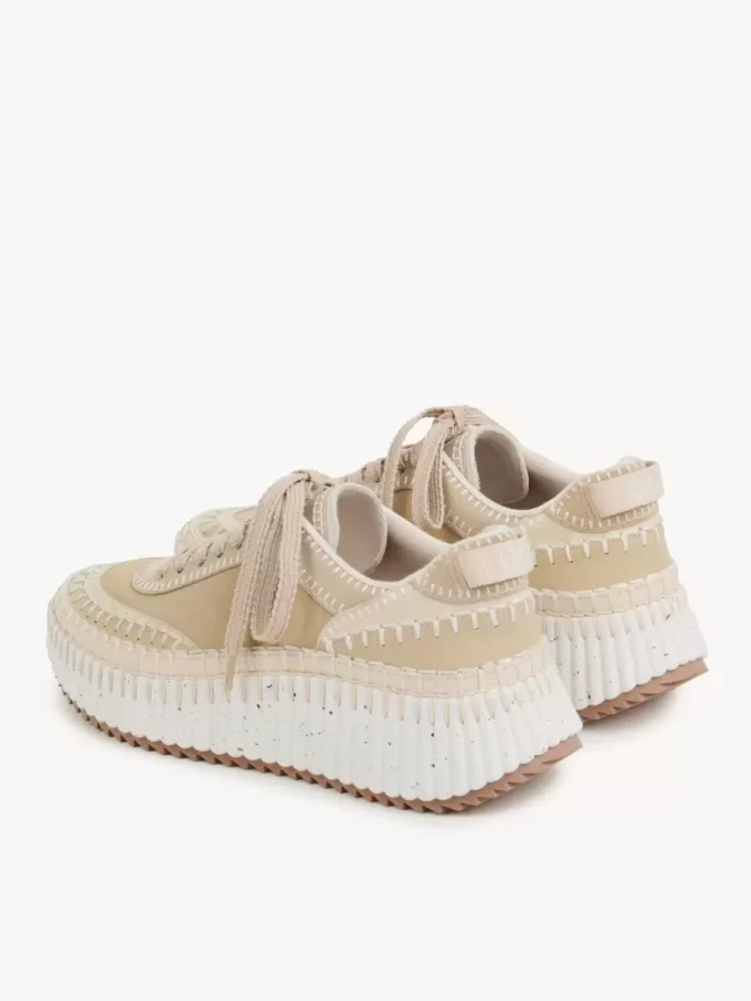 Nama sneaker Nama sneaker