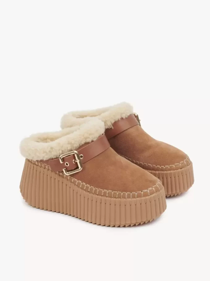Nama wedge mule Nama wedge mule