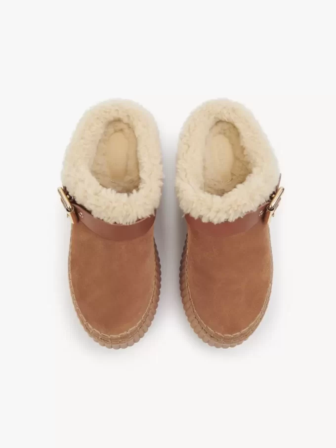 Nama wedge mule Nama wedge mule