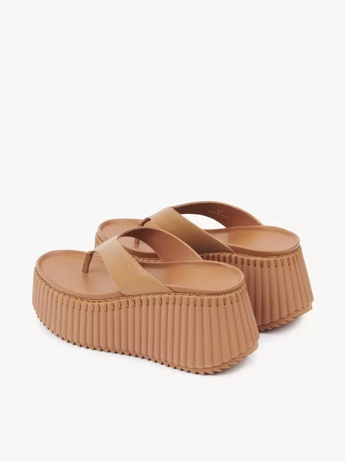 Nama wedge slide Nama wedge slide