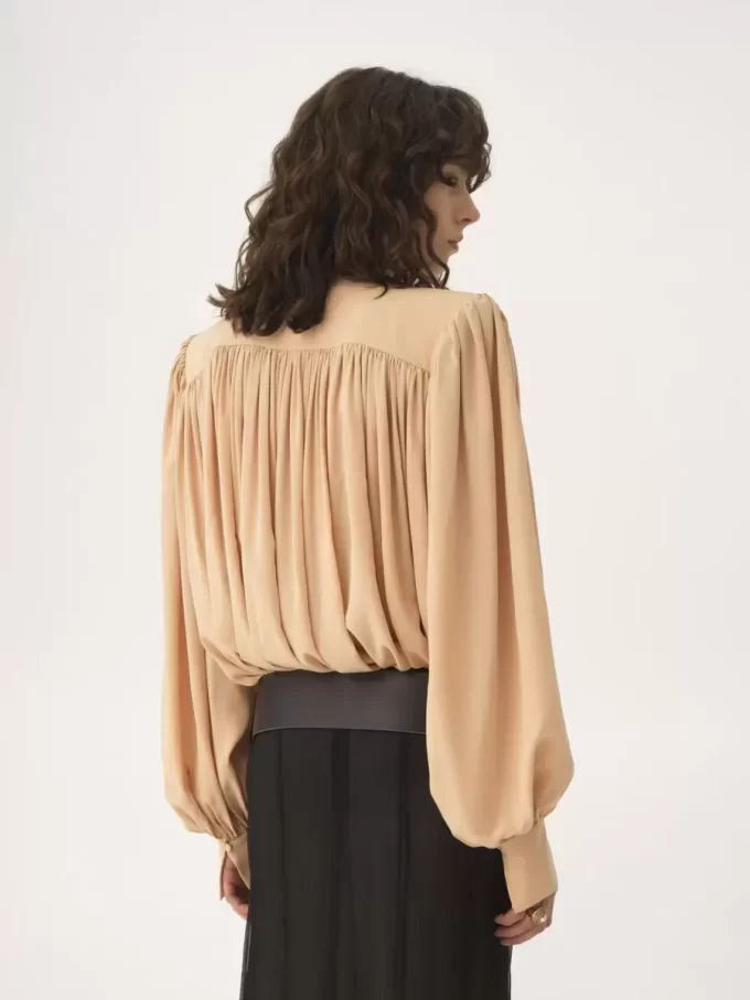 Oversized gathered lavallière blouse in crêpe de chine Oversized gathered lavallière blouse in crêpe de chine