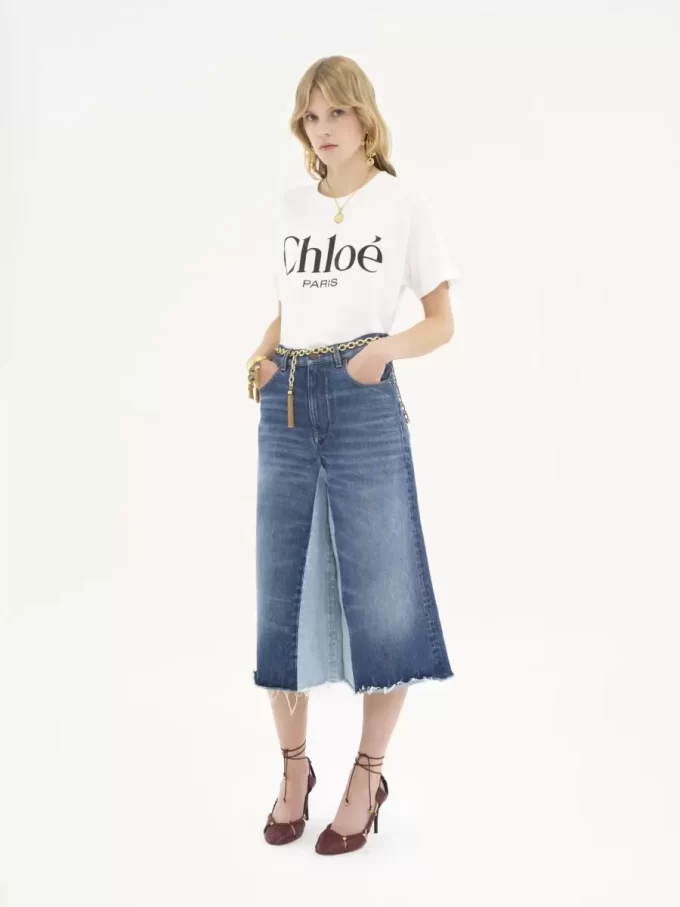 Oversized logo T-shirt in cotton jersey Oversized logo T-shirt in cotton jersey