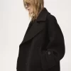 Oversized short coat in wool Oversized short coat in wool