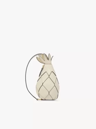 Pineapple shoulder bag in grained leather Pineapple shoulder bag in grained leather