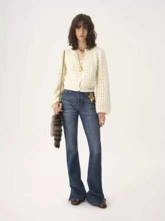 Round-neck cardigan in a wool & cashmere knit Round-neck cardigan in a wool & cashmere knit