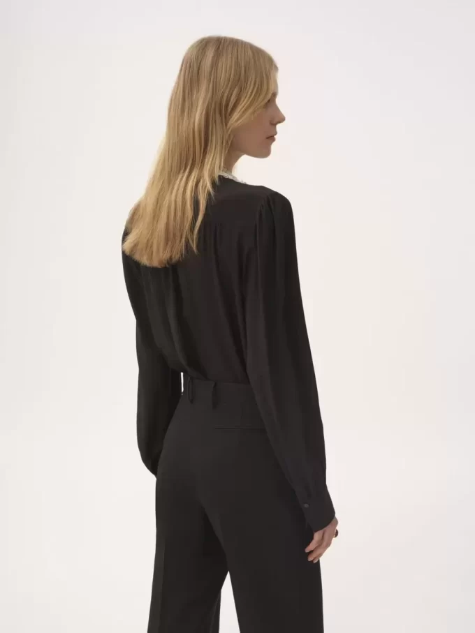 Ruffled blouse in crêpe de chine & lace Ruffled blouse in crêpe de chine & lace