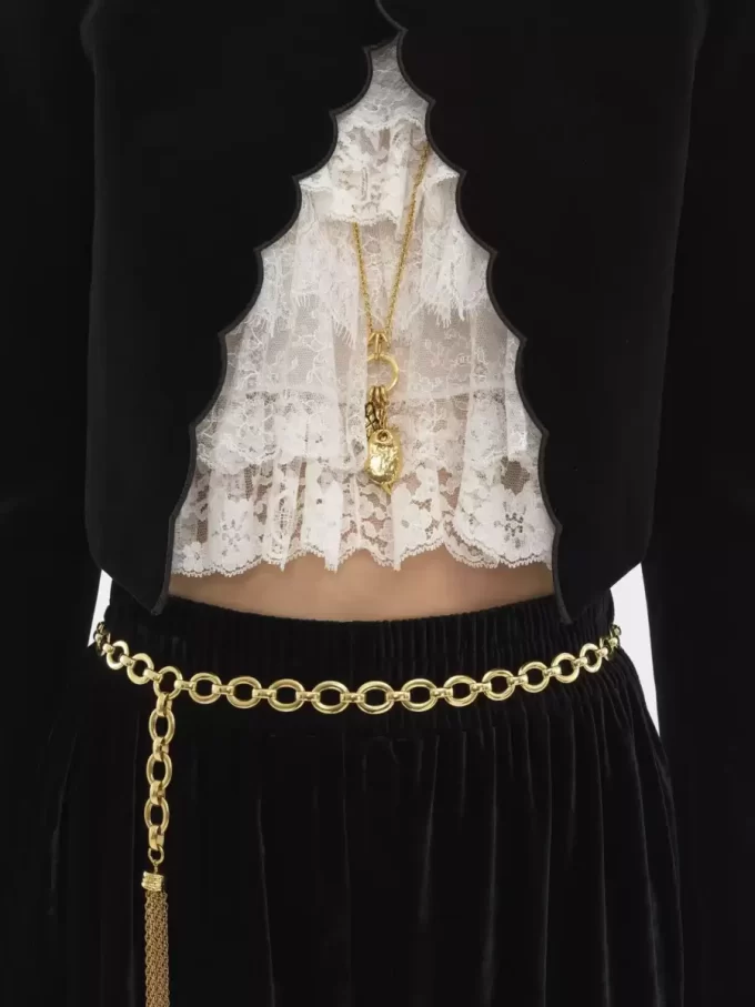 Scalloped Spencer jacket in velvet Scalloped Spencer jacket in velvet