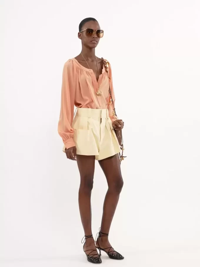 Scoop-neck blouse in crêpe de chine Scoop-neck blouse in crêpe de chine