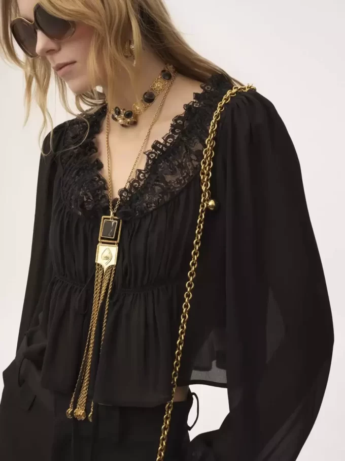 Scoop-neck cropped top in silk georgette & lace Scoop-neck cropped top in silk georgette & lace