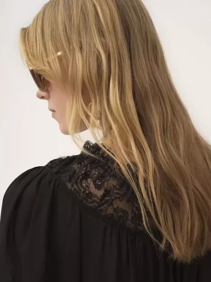 Scoop-neck cropped top in silk georgette & lace Scoop-neck cropped top in silk georgette & lace