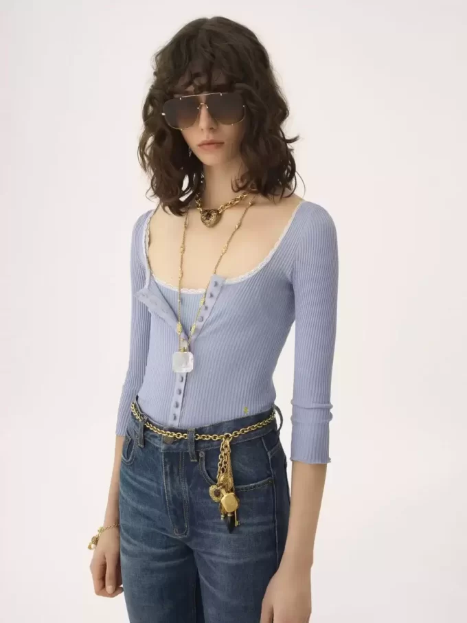 Scoop-neck fitted cardigan in cotton Scoop-neck fitted cardigan in cotton