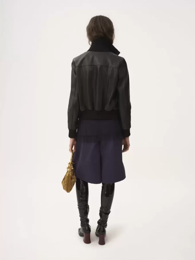 Short blouson in leather Short blouson in leather