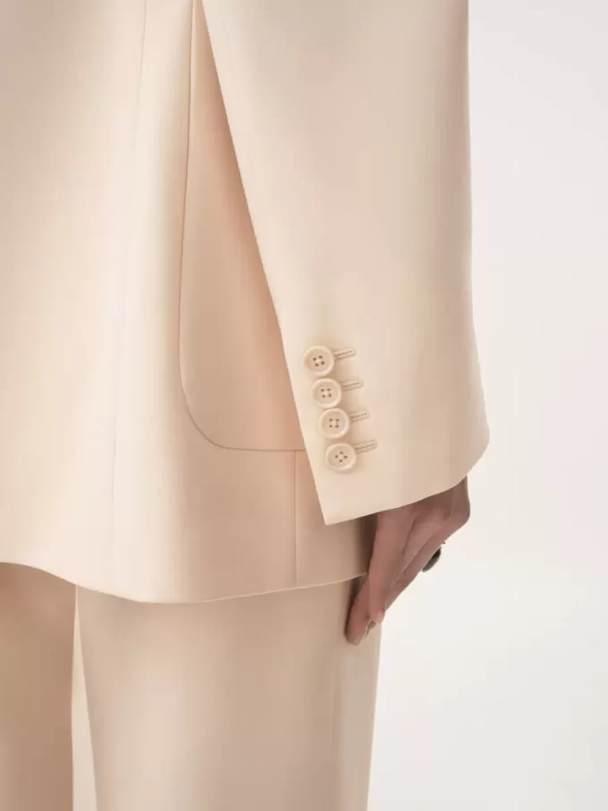 Single-breasted tailored jacket in wool gabardine Single-breasted tailored jacket in wool gabardine