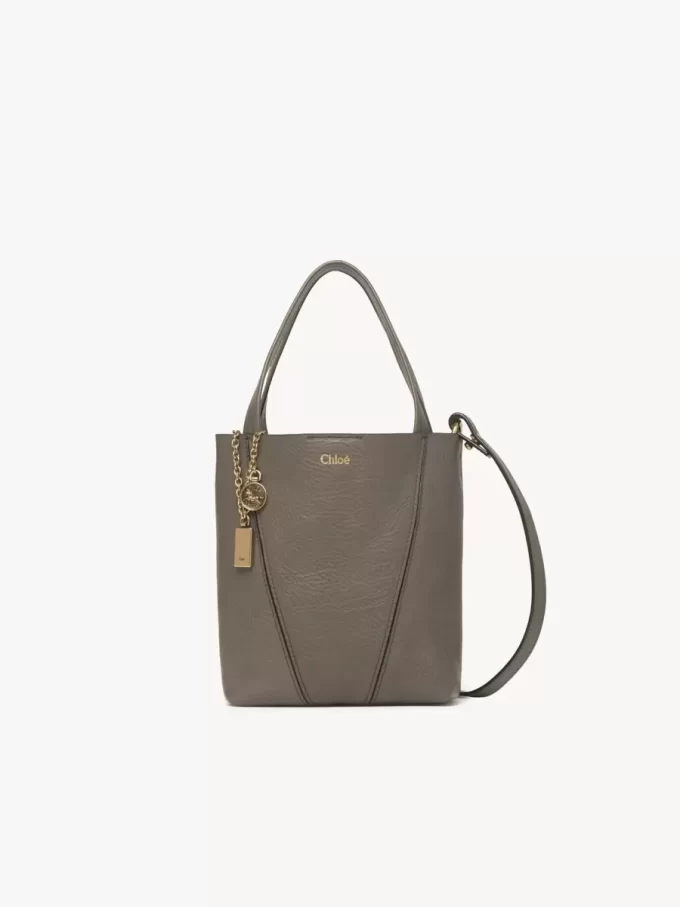 Small Chloé Spin tote bag in grained leather Small Chloé Spin tote bag in grained leather