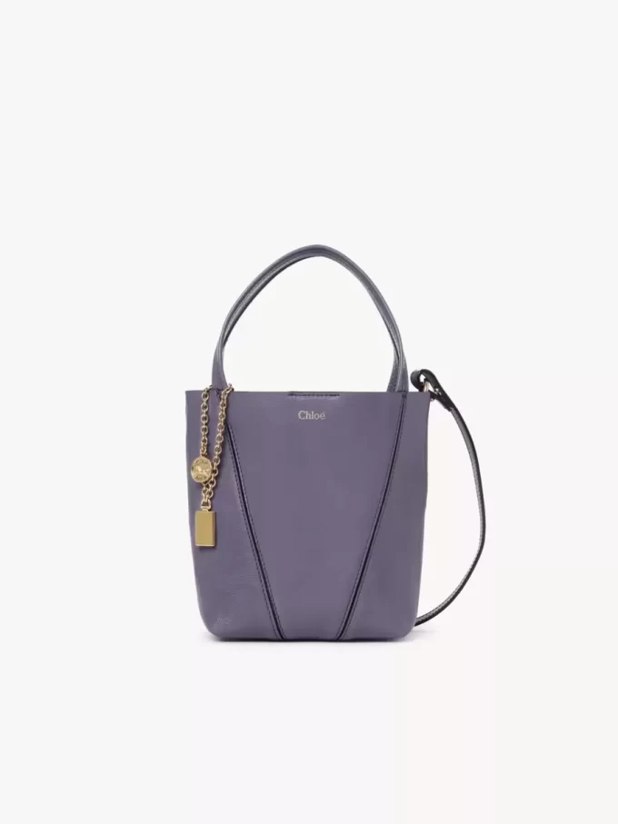 Small Chloé Spin tote bag in grained leather Small Chloé Spin tote bag in grained leather