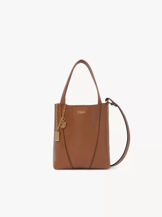 Small Chloé Spin tote bag in grained leather Small Chloé Spin tote bag in grained leather