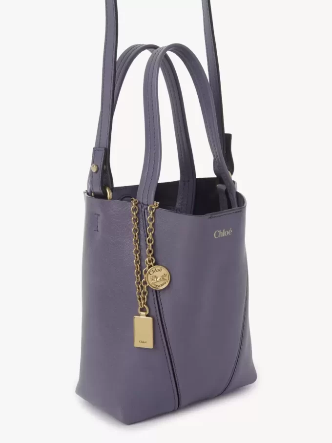 Small Chloé Spin tote bag in grained leather Small Chloé Spin tote bag in grained leather
