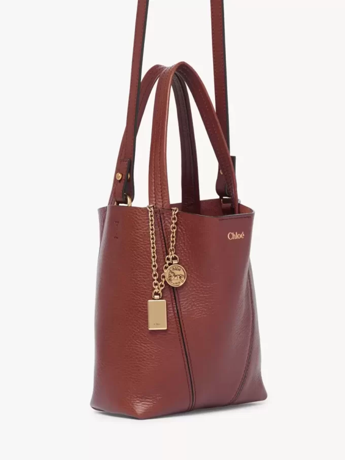 Small Chloé Spin tote bag in grained leather Small Chloé Spin tote bag in grained leather