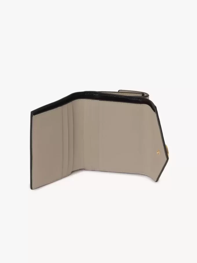 Small Envelope tri-fold in grained leather