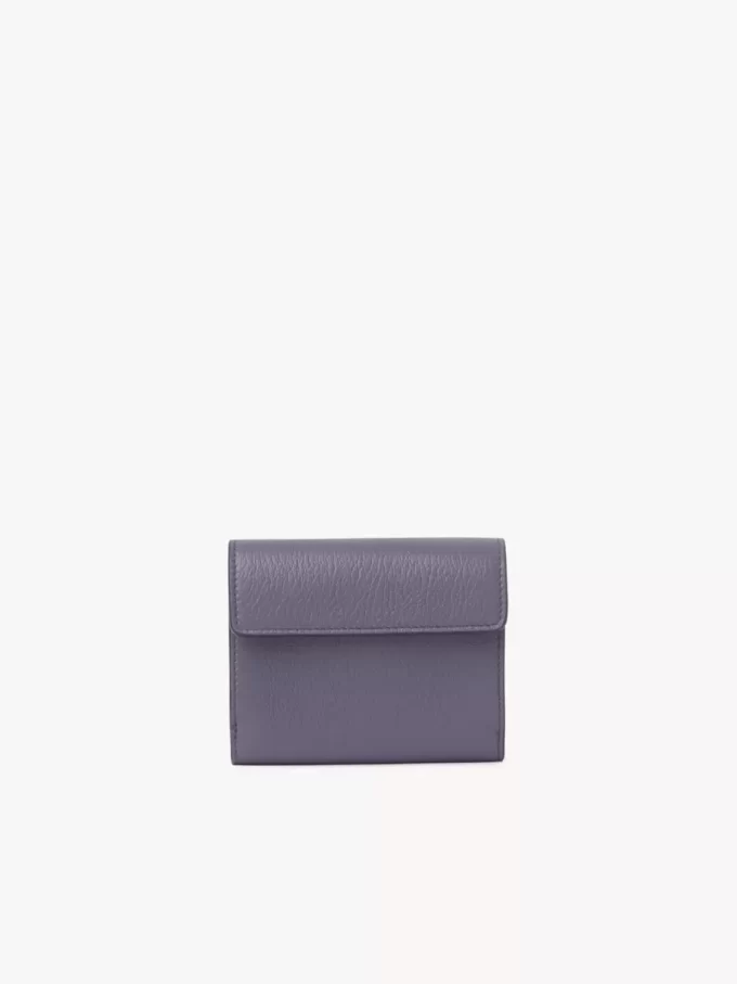 Small Envelope tri-fold in grained leather Small Envelope tri-fold in grained leather