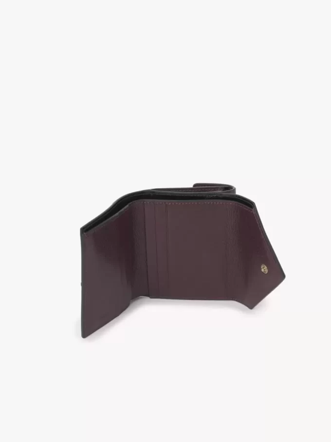 Small Envelope tri-fold in grained leather Small Envelope tri-fold in grained leather