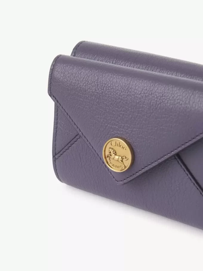 Small Envelope tri-fold in grained leather Small Envelope tri-fold in grained leather