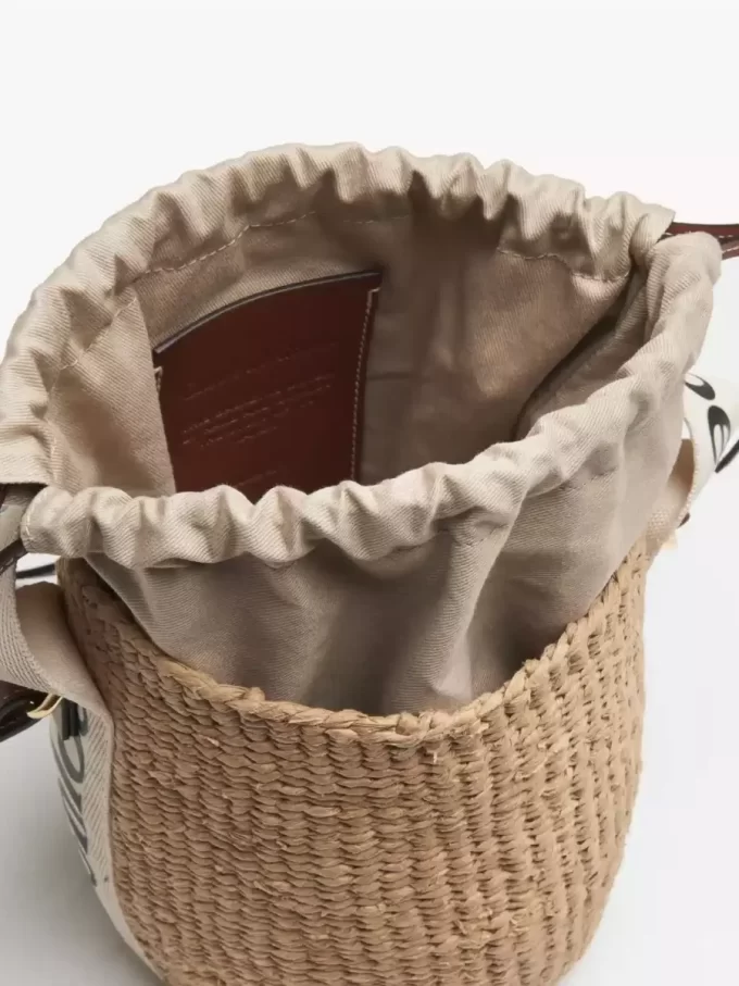 Small Woody basket in natural fibers