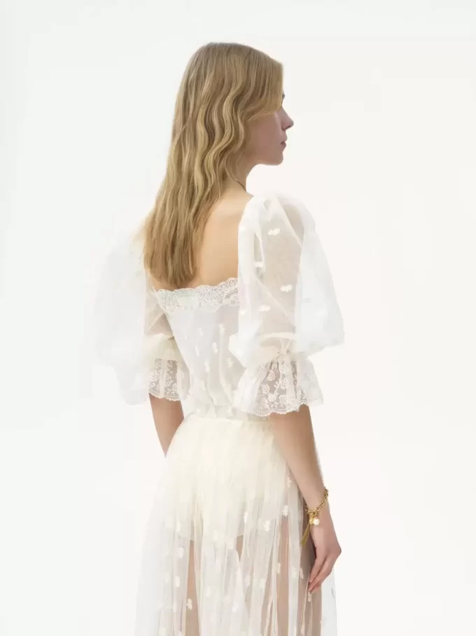 Square-neck top in embroidered lace Square-neck top in embroidered lace