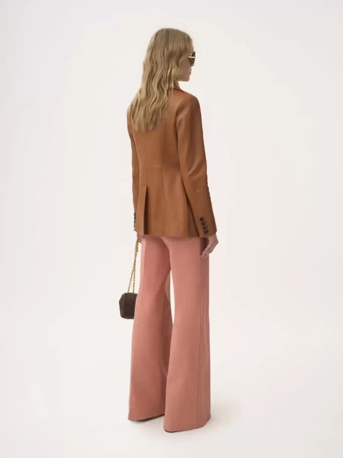 Tailored jacket in leather Tailored jacket in leather