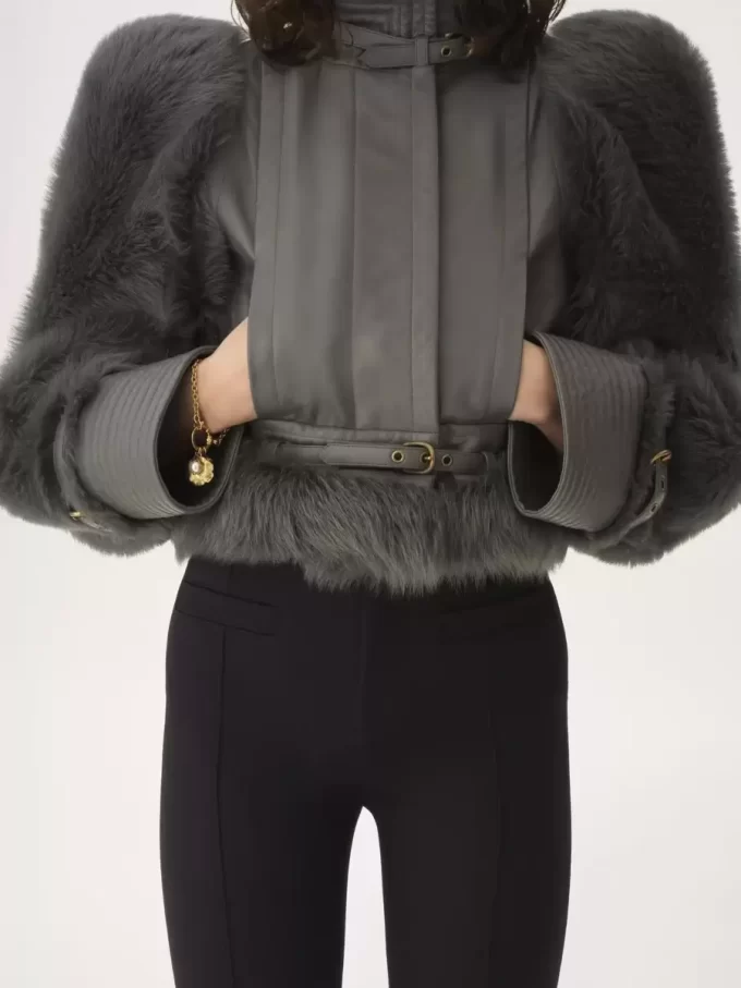 Tailored pants in wool gabardine Tailored pants in wool gabardine