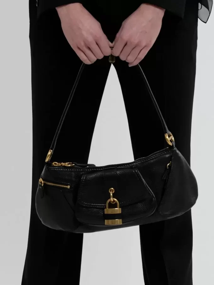 The 99 shoulder bag in grained leather The 99 shoulder bag in grained leather