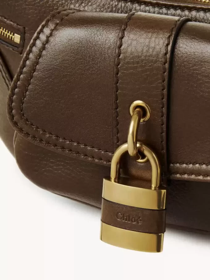 The 99 shoulder bag in grained leather The 99 shoulder bag in grained leather