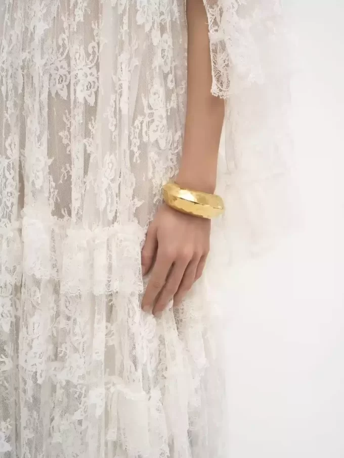 The Chloé Bananas cuff The Chloé Bananas cuff