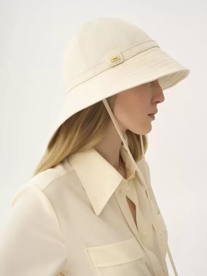 The Chloé Breeze bucket hat in cotton The Chloé Breeze bucket hat in cotton