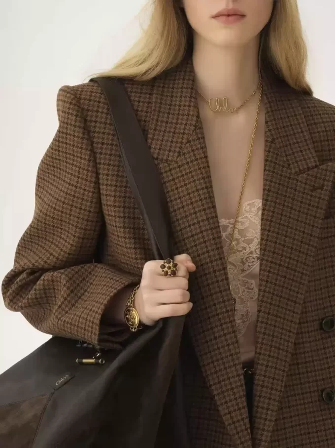 The Chloé Eternity ring The Chloé Eternity ring