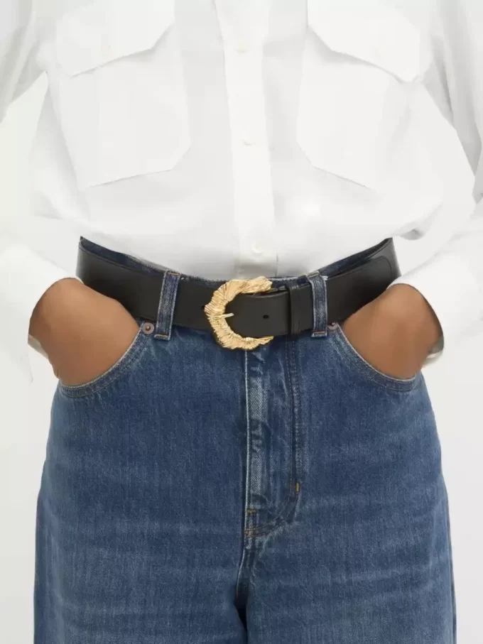The Chloé Flowers belt The Chloé Flowers belt