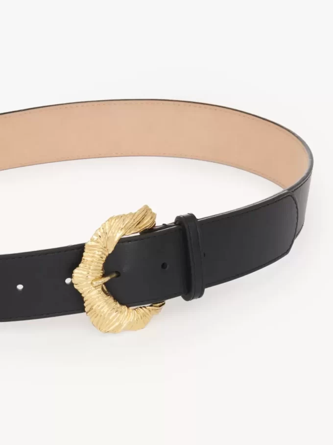 The Chloé Flowers belt The Chloé Flowers belt