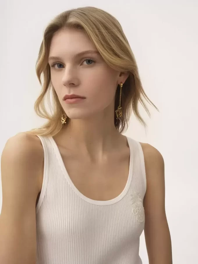 The Chloé Letters earrings The Chloé Letters earrings