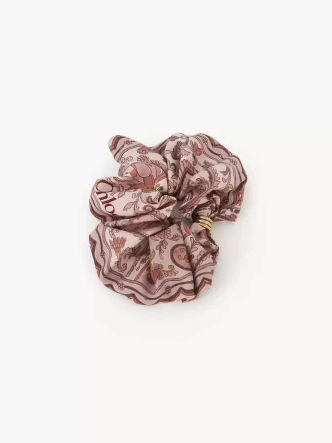 The Chloé Paisley hair scrunchie in silk twill The Chloé Paisley hair scrunchie in silk twill