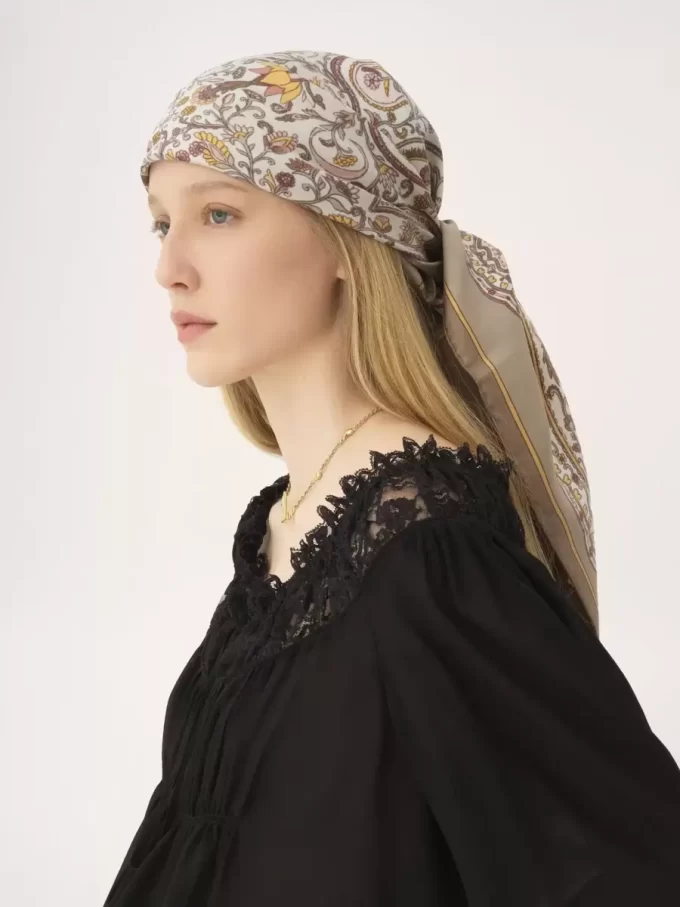 The Chloé Paisley square scarf in silk twill The Chloé Paisley square scarf in silk twill