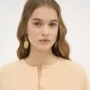 The Chloé Petal earrings The Chloé Petal earrings
